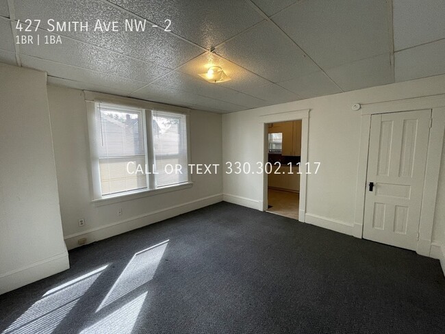 Building Photo - One bedroom one bathroom apartment for rent