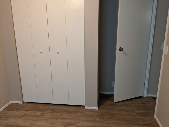 Master Bedroom - 114 Victory Ln