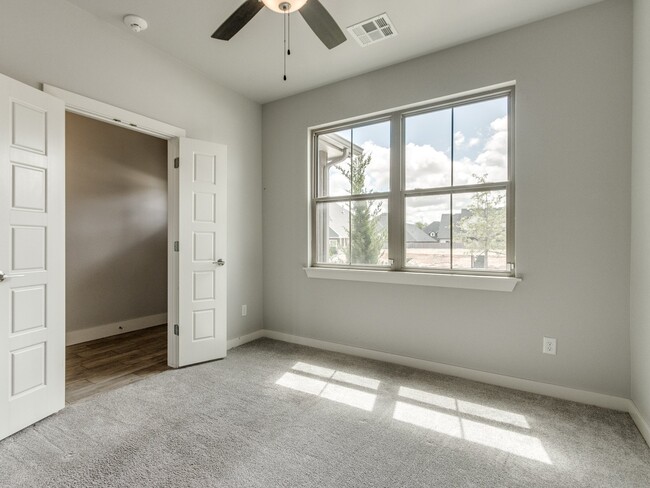 Building Photo - 14525 Rochefort Ln