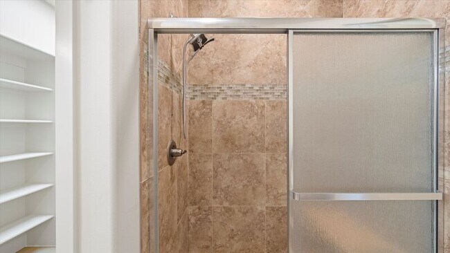 Building Photo - 8731 W Skagit Ave