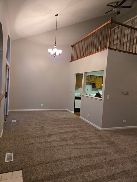 Building Photo - 725 Ripple Brook Ln