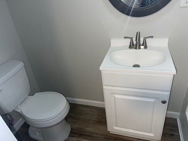Building Photo - Comfortable Living in a Convenient Location