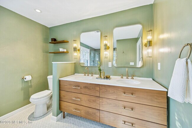 Building Photo - 1150 Willow Branch Ave