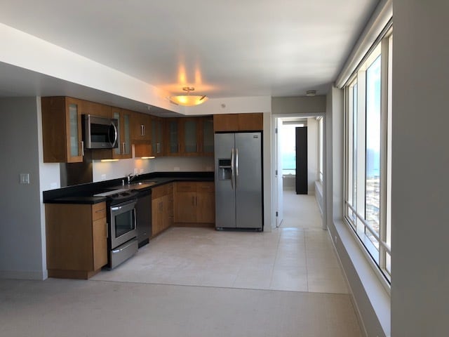 Building Photo - A Piece of Heaven on Kapiolani Boulevard -...