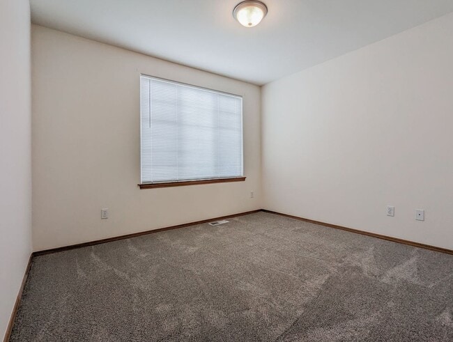Building Photo - 13303 21st Pl W