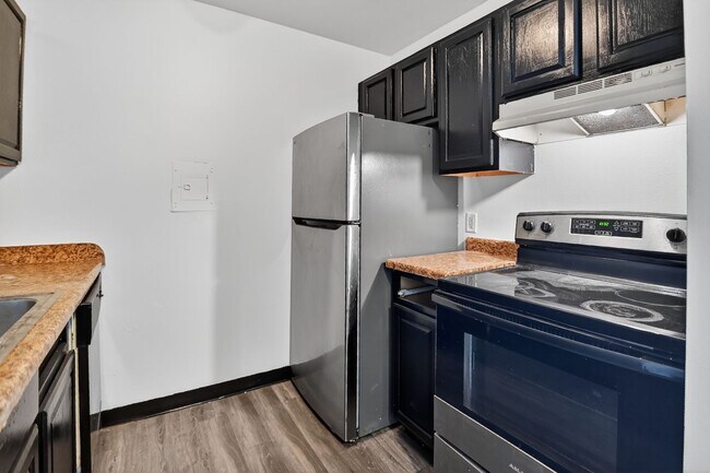 Building Photo - 3722 W Karstens Dr