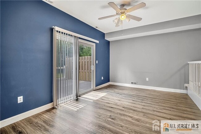 Building Photo - 722 Darlington Dr