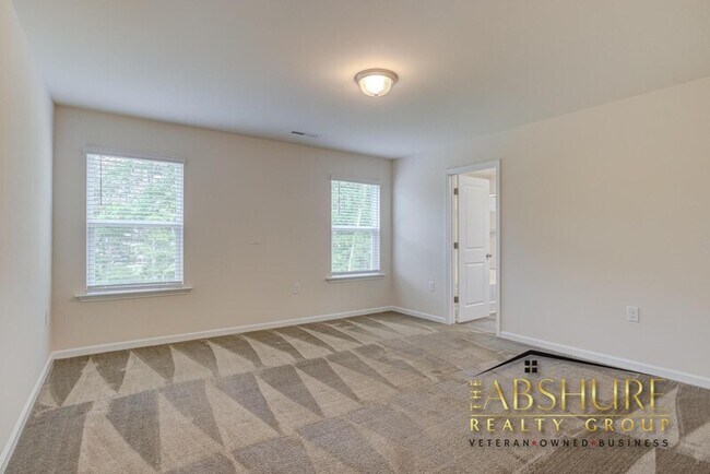 Building Photo - 2123 Water Marsh Trl