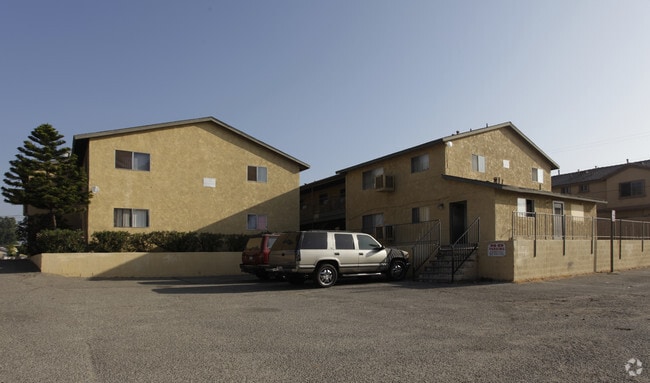 Building Photo - McWethy Apartments