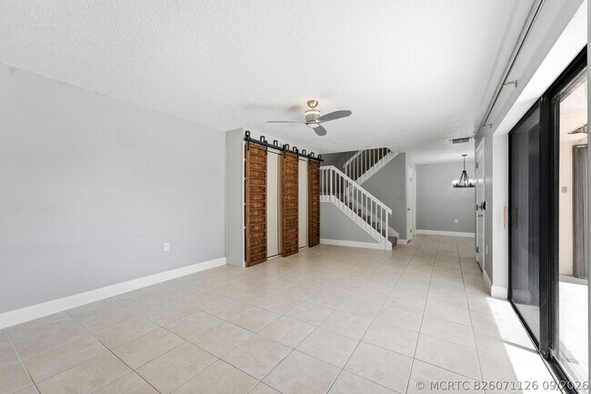 Building Photo - 236 Charter Way