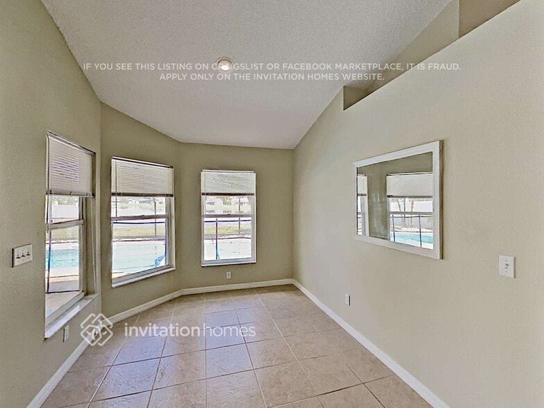 Building Photo - 5195 Deer Creek Dr