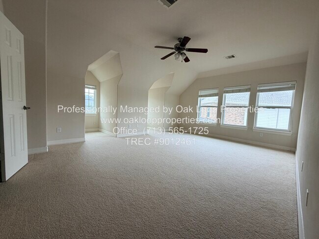 Building Photo - 2403 Galleon Point Ct