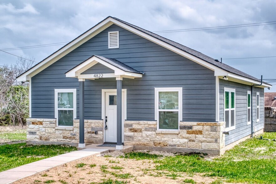 Building Photo - 4822 Ayrshire Dr