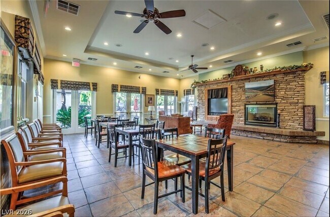 Building Photo - 5815 Field Breeze St