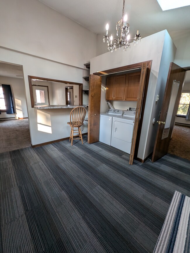 Kitchen - 135 Midland Ave