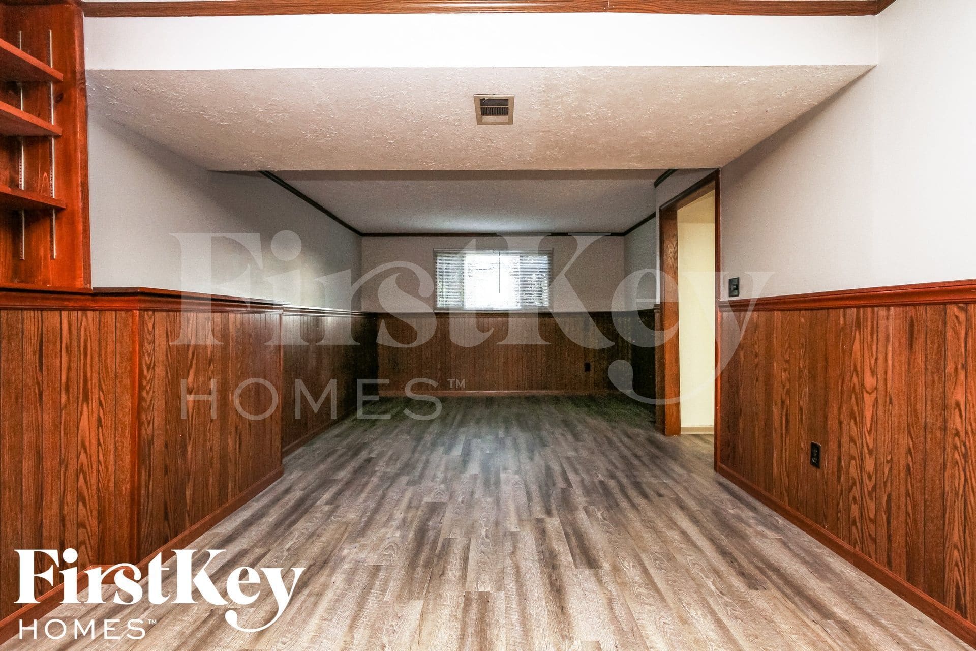 Building Photo - 6702 Revere Ln