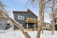 Building Photo - 298 Apache Trail