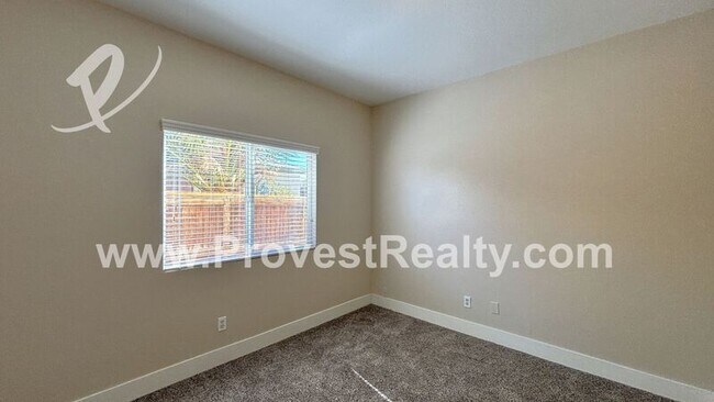 Building Photo - 14693 Karen Dr