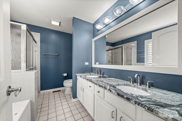 Building Photo - 612 Waterview Ct