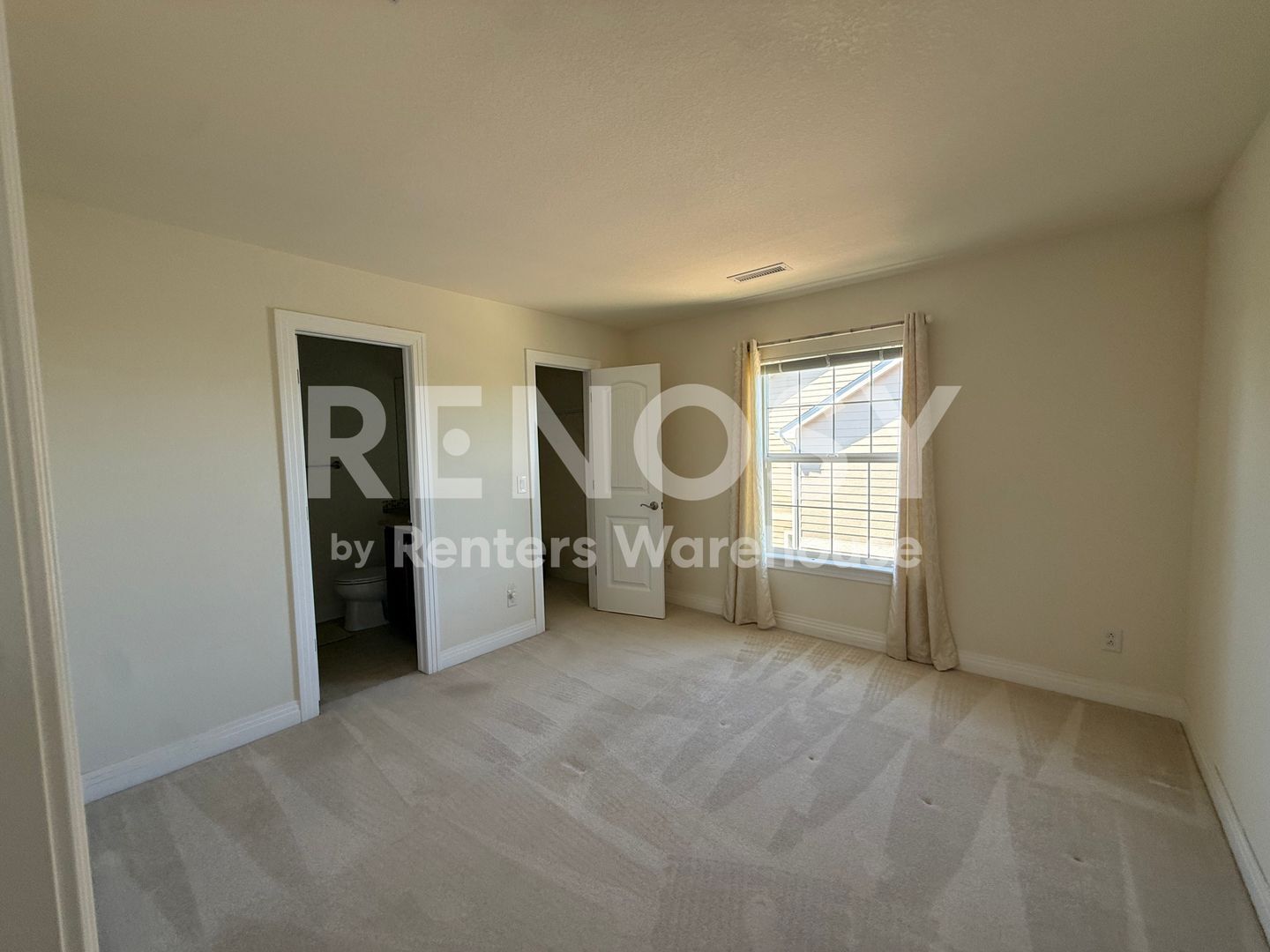 Building Photo - 5158 Silver Feather Cir