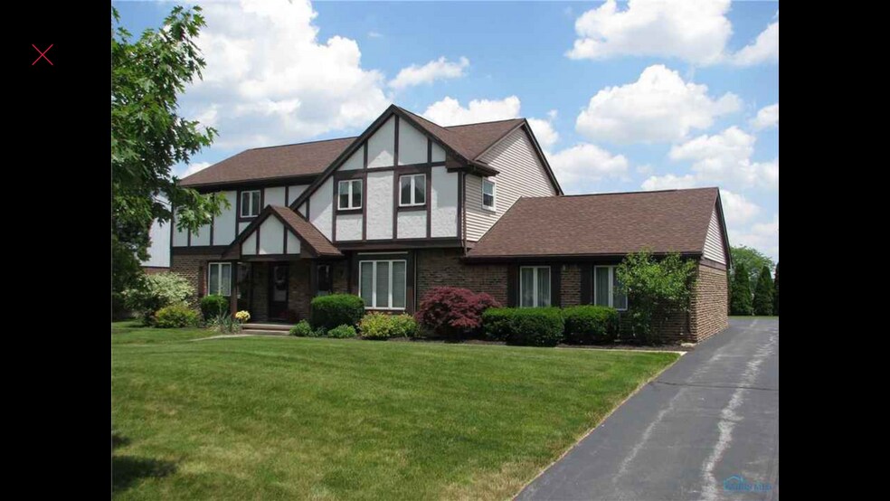Building Photo - 5620 Cresthaven Ln