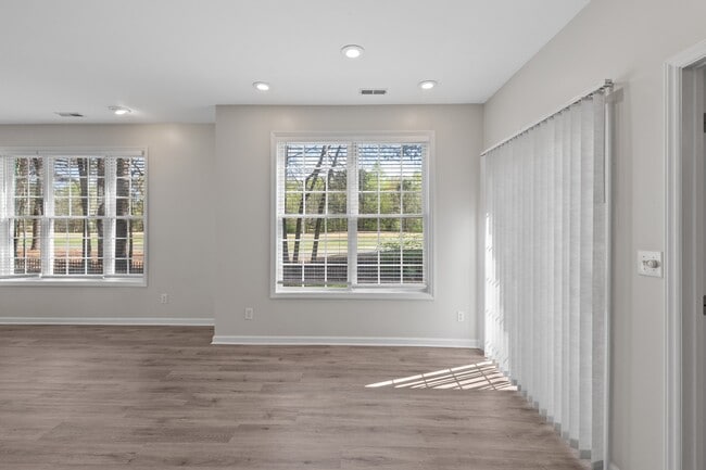 Building Photo - 1713 Kudrow Ln