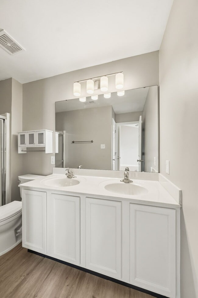 Building Photo - 55 Timber Oaks Trail