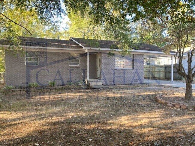 Building Photo - Sherwood Home Off Pinto Trail