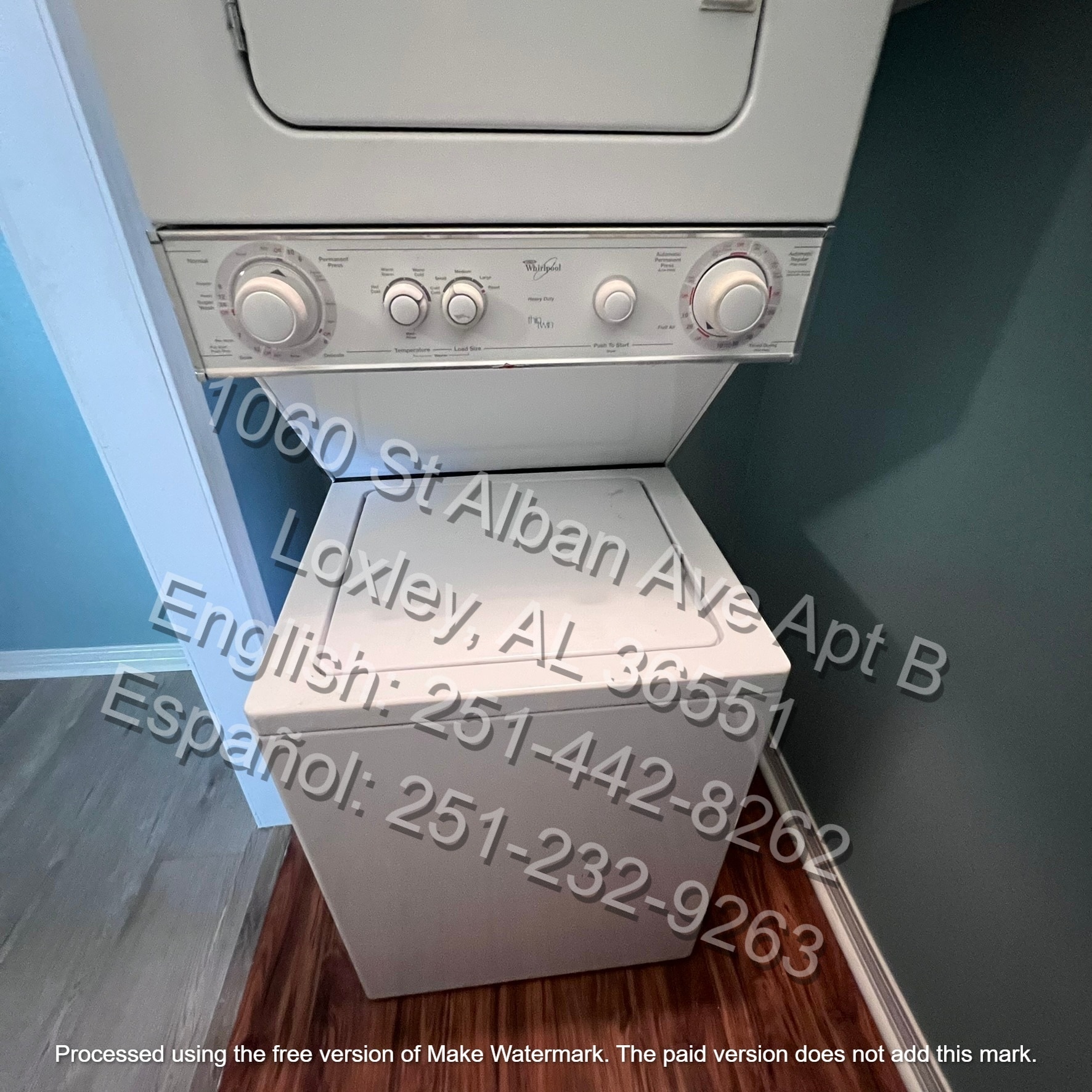 Building Photo - 1060 W Saint Alban Ave