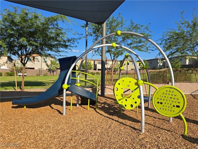 Building Photo - 375 Powell Crst Dr