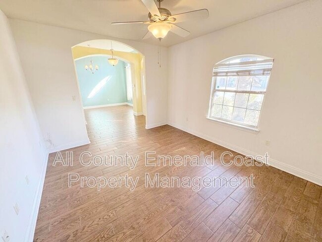 Building Photo - 4403 Sonoma Cir