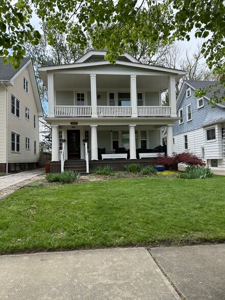 Building Photo - 1286 Edwards Ave