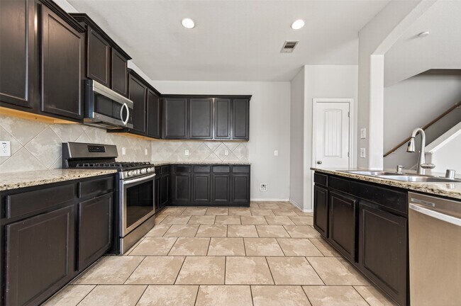 Building Photo - 1326 Seagler Pond Ln