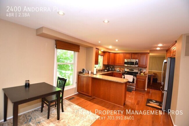 Building Photo - 2400 Andorra Pl