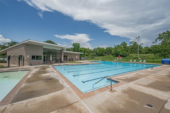 Building Photo - 14439 Basalt Ln