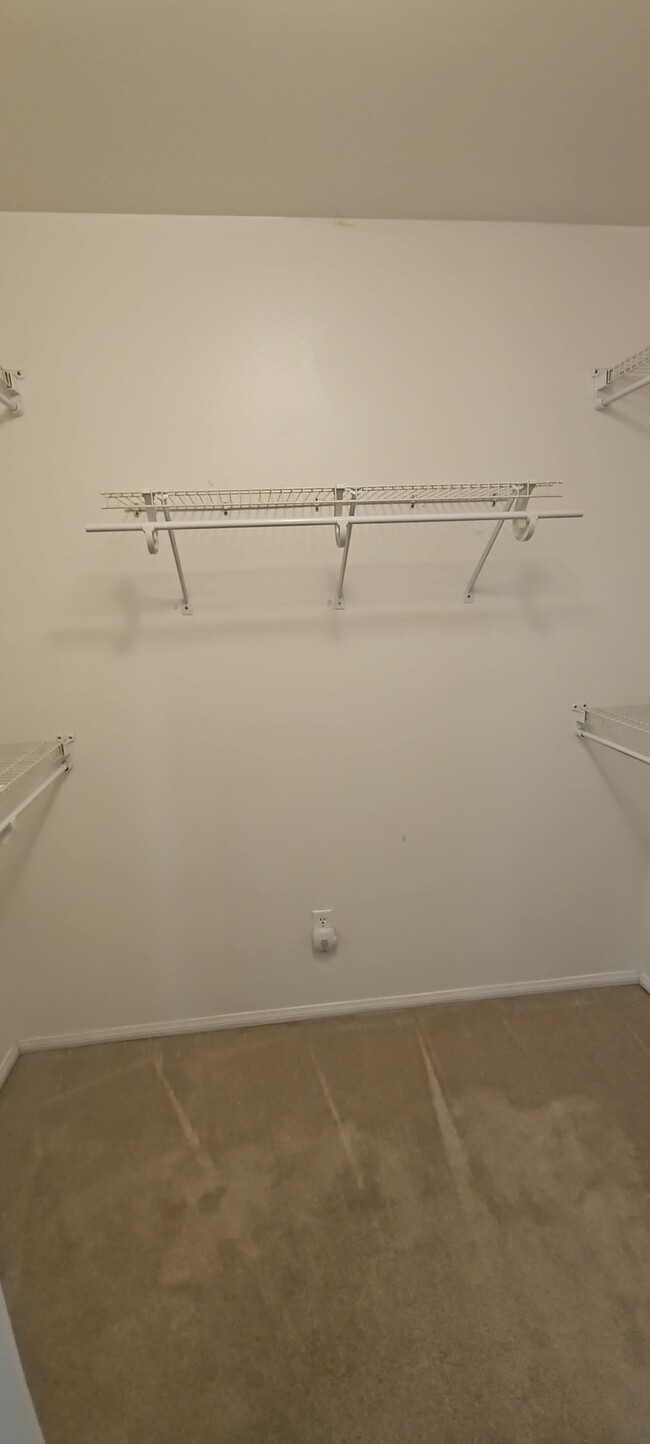 Building Photo - 1726 Amberidge Way