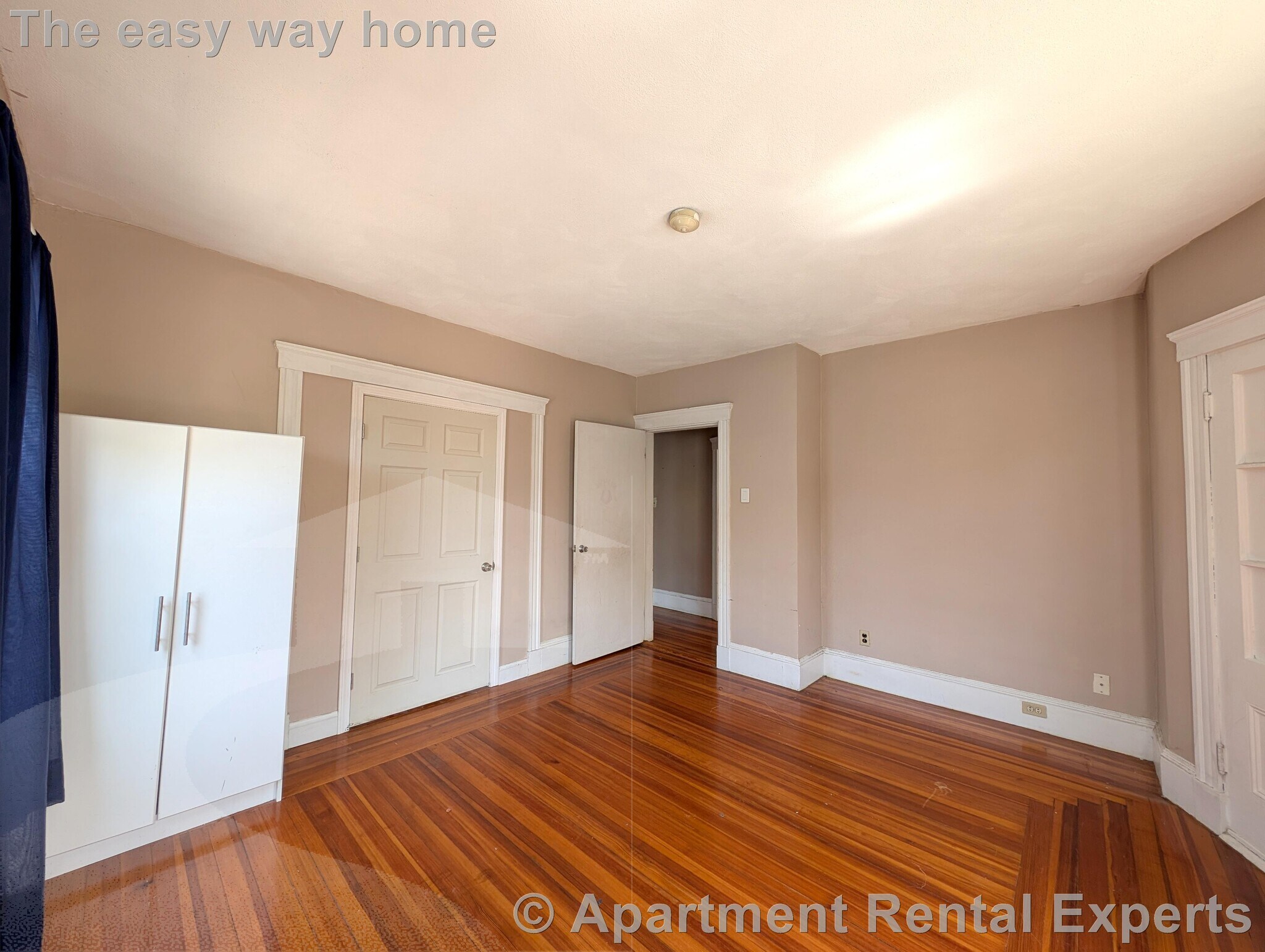 Building Photo - 49 Conwell Ave