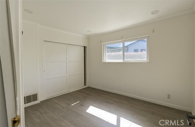 Building Photo - 16500 Simonds St