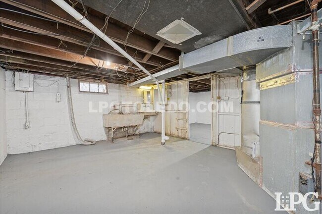 Building Photo - 4113 Packard Rd