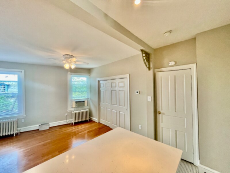 Building Photo - 7130 Germantown Ave