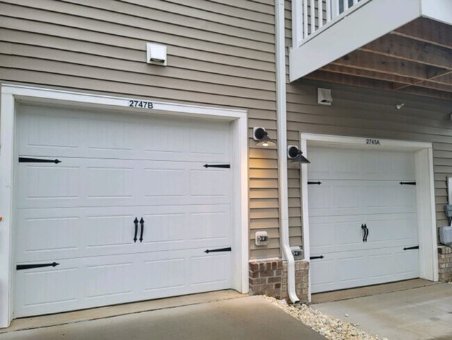 Building Photo - 2747 St Elias Dr
