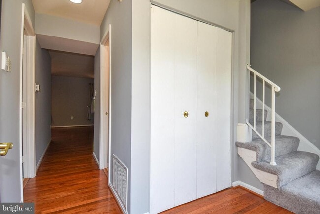 Primary Photo - 14 Fenceline Dr