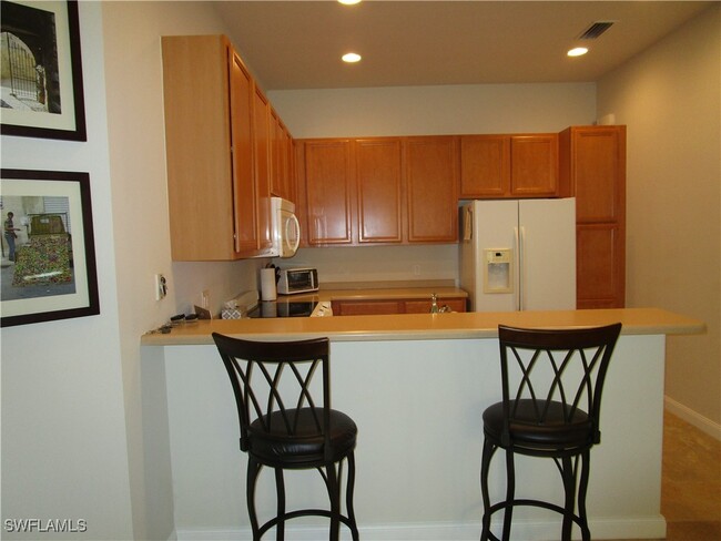 Building Photo - 8677 Erice Ct