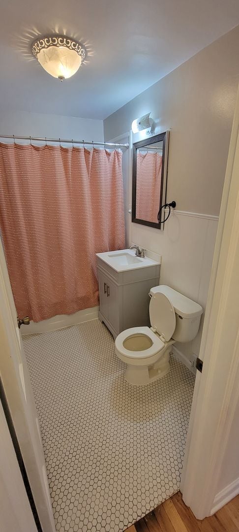 Building Photo - AVAILABLE  - 4 Bed 1 Bath on London Road