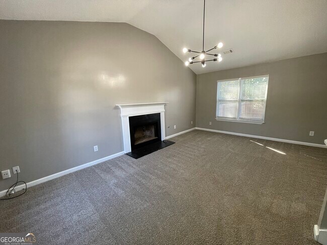 Building Photo - 7177 Hazelwood Dr