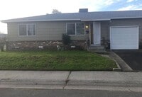 Building Photo - 2066 O'Neil Way