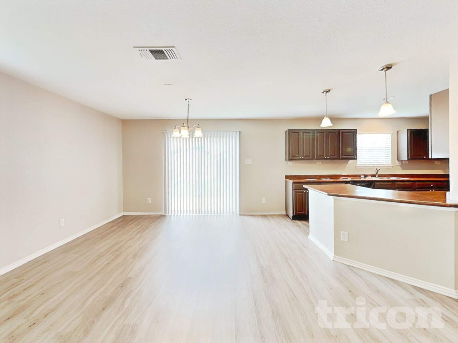 Building Photo - 2310 Cats Paw View
