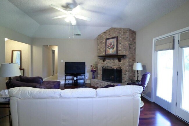 Building Photo - 5502 Abilene Trail