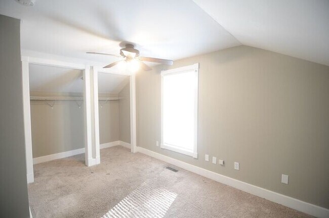 Building Photo - 202 Beirne Ave NW