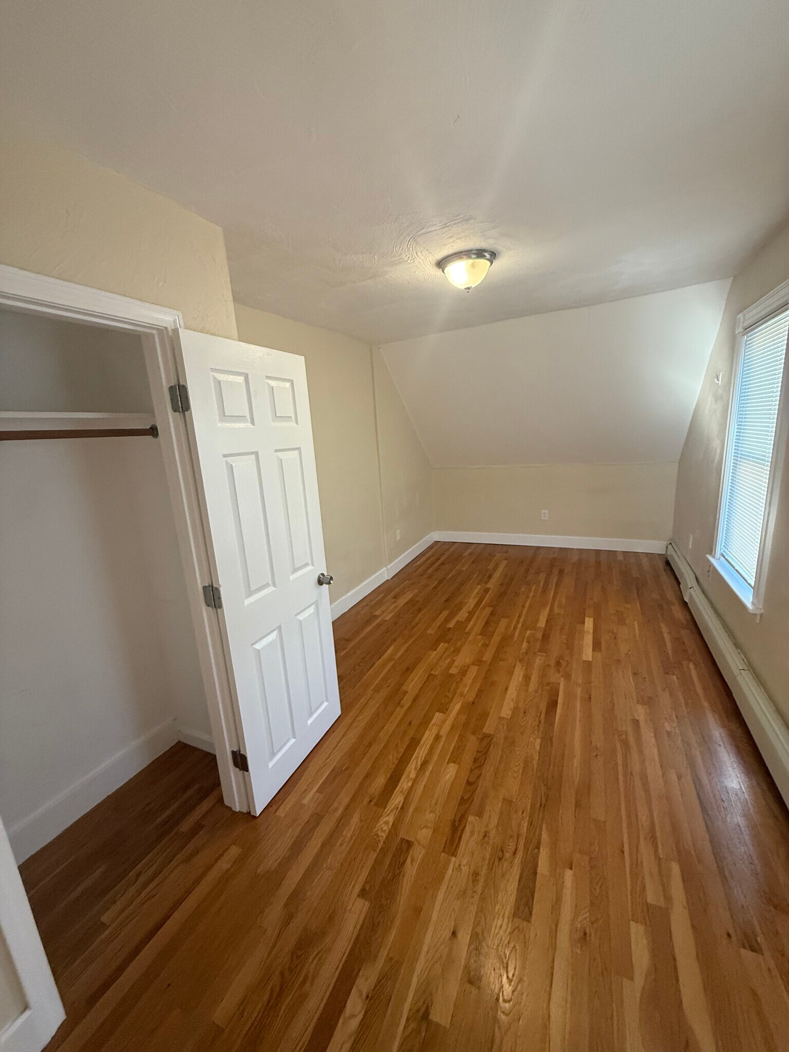 Building Photo - 5 Clifton St